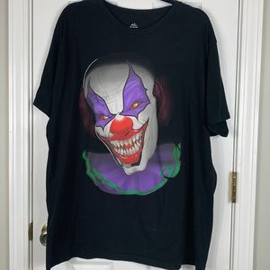 Celebrate Halloween black short sleeved tee shirt size XL. Scary Clown on front
